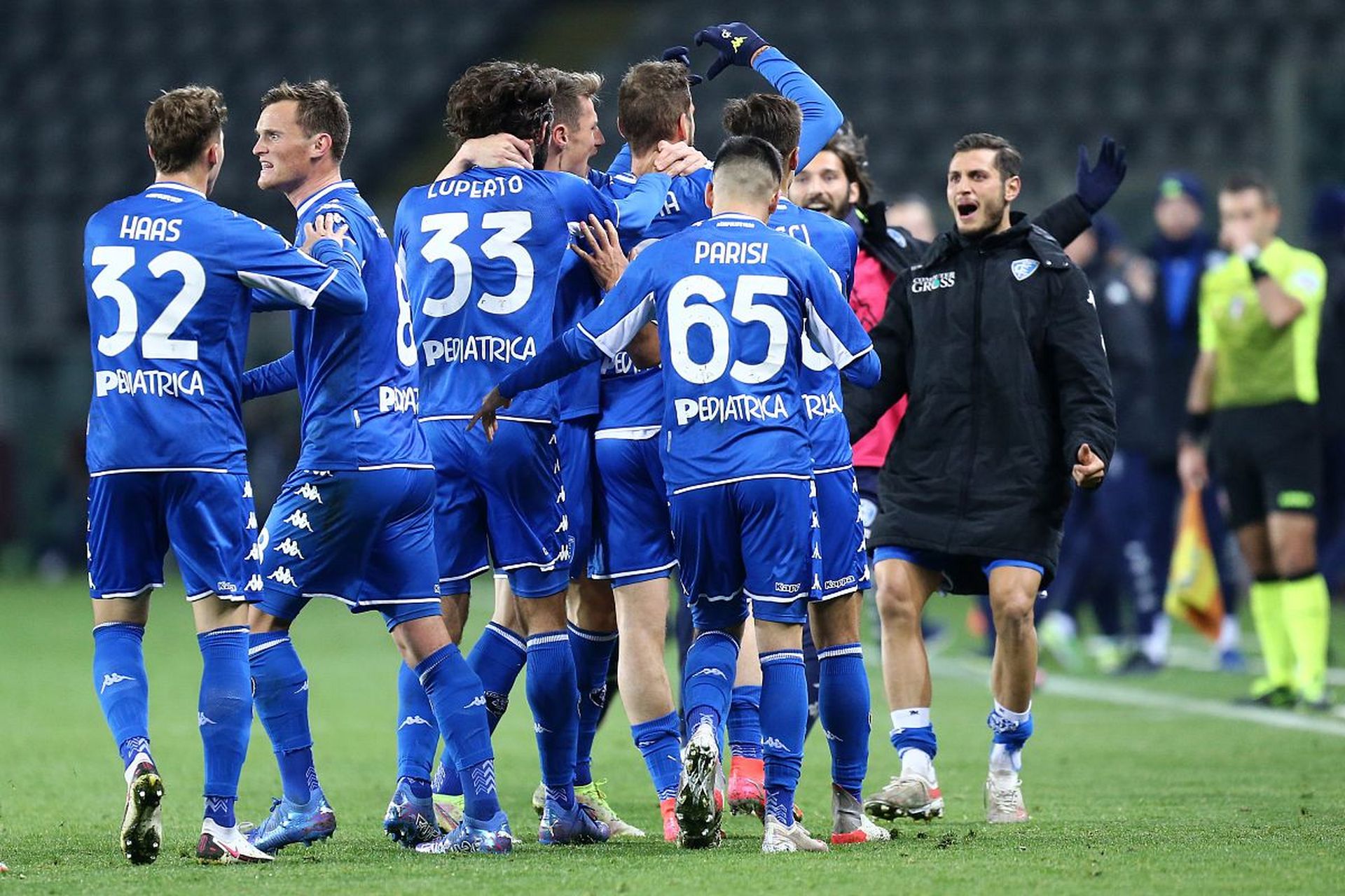 球技巧闻名 球技巧闻名